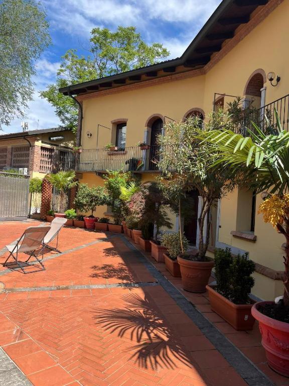 Monolocale Elvira Abbadesse Guest House Милан Экстерьер фото